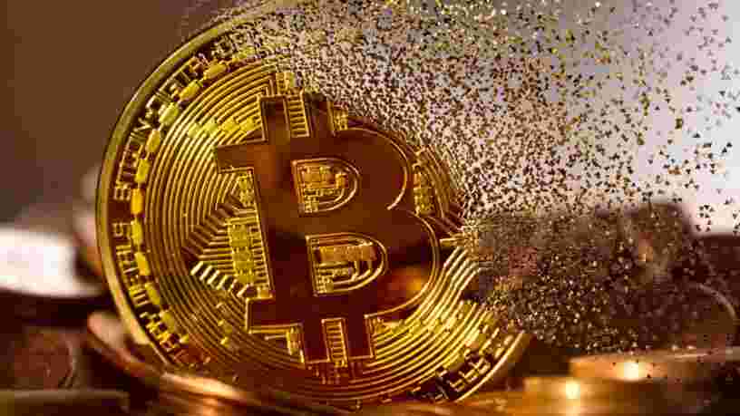 Les arnaques au bitcoin et aux cryptomonnaies repartent à la hausse, voici comment les éviter