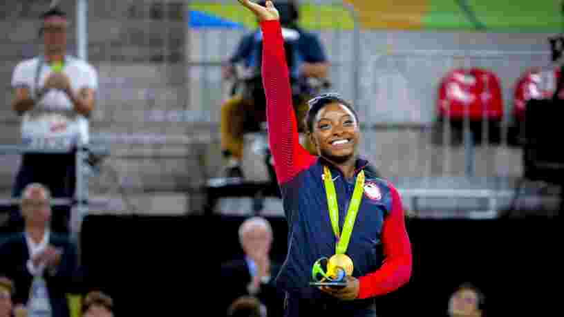 Voici comment la gymnaste américaine Simone Biles gagne et dépense son argent