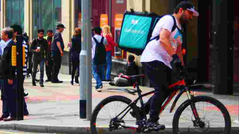 Deliveroo laisse entrer son concurrent Delivery Hero à son capital