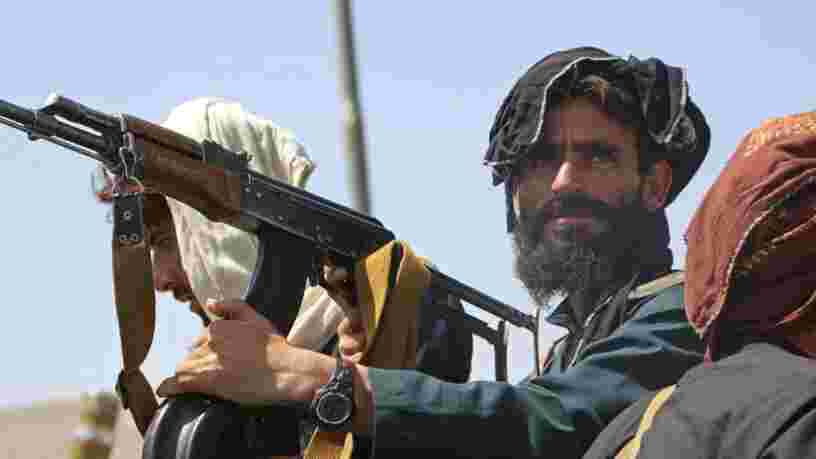 Afghanistan : Facebook interdit tout contenu apportant son soutien aux talibans