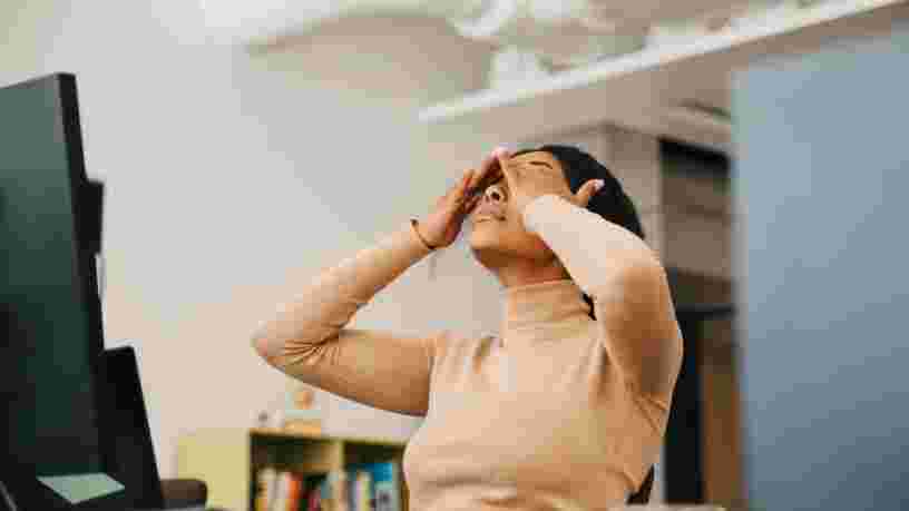 Pourquoi ignorer vos collègues peut vous éviter un burnout, selon cette psy