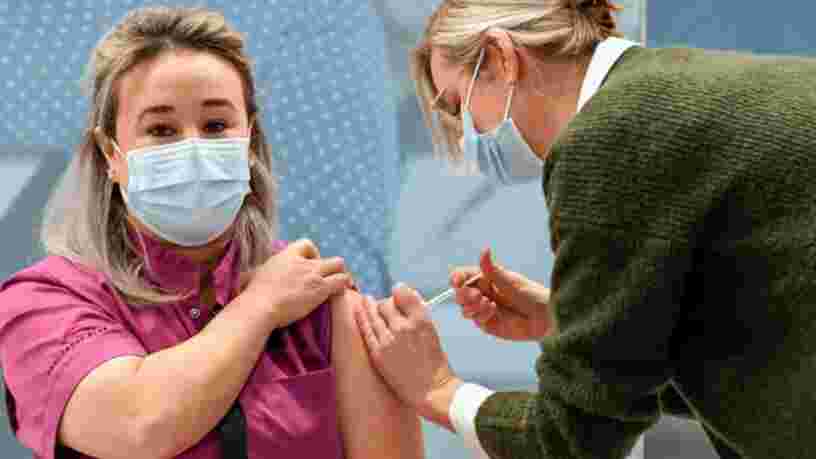 Covid-19 : les vaccinés guérissent plus vite du variant Delta, selon une étude
