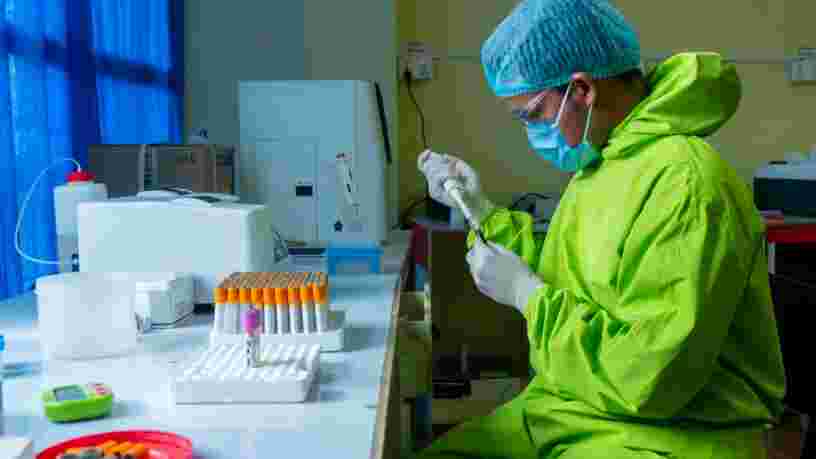 L'Institut Pasteur cherche des patients pour tester un suppositoire contre le Covid-19