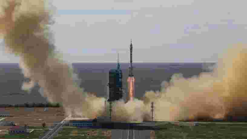 Après 90 jours en orbite, les astronautes chinois entament leur retour sur Terre