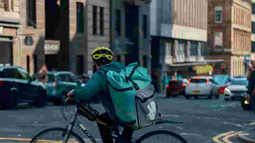 Deliveroo est soupçonné de 'travail dissimulé' et comparaîtra au tribunal en mars 2022