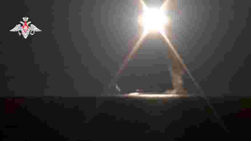 La Russie teste pour la première fois son missile hypersonique Zircon depuis un sous-marin