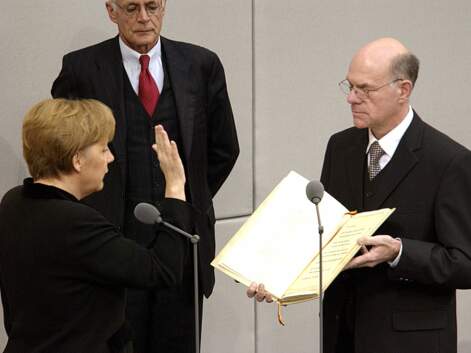 Angela Merkel : 16 ans de pouvoir en photos 