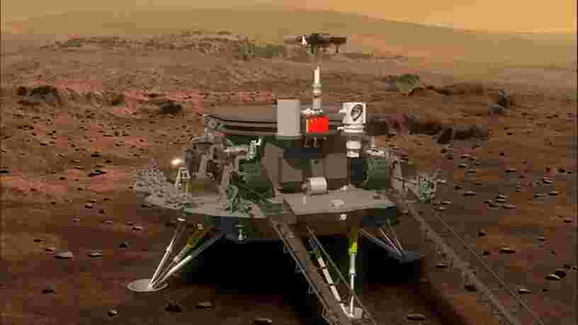 Le rover chinois sur Mars a transmis ses premières images de la planète rouge
