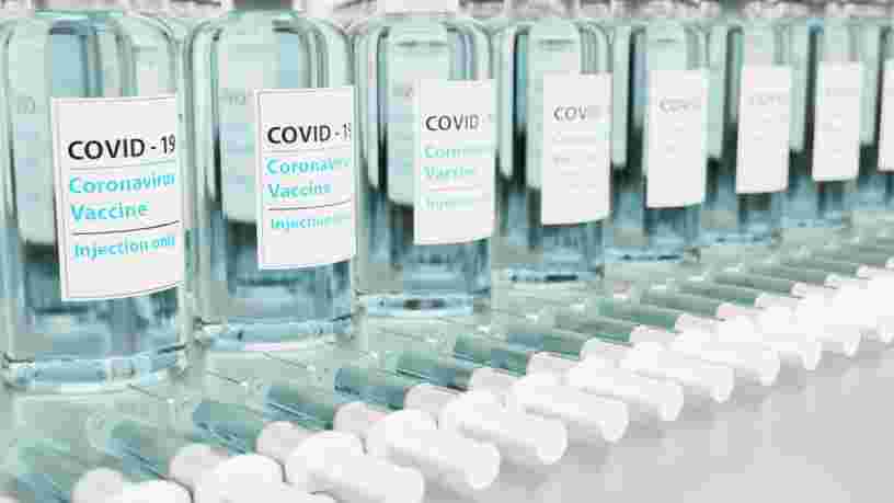 Covid : les noms des non vaccinés pourront être transmis aux médecins traitants par l'Assurance maladie