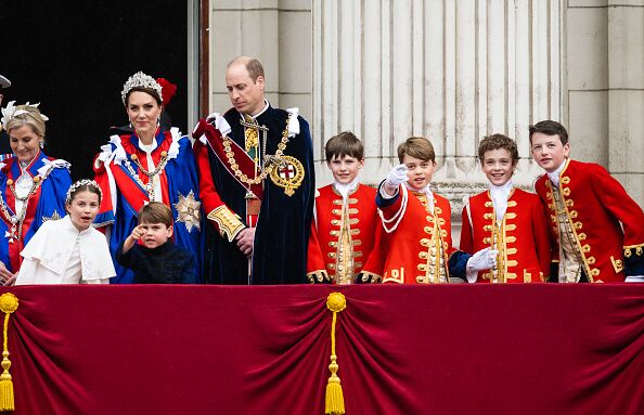 Prince William and Kate's mysterious late arrival at Coronation finally ...