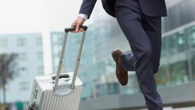 Retard d'avion, imprévu, bagage égaré… Les principales causes de stress en voyages d’affaires