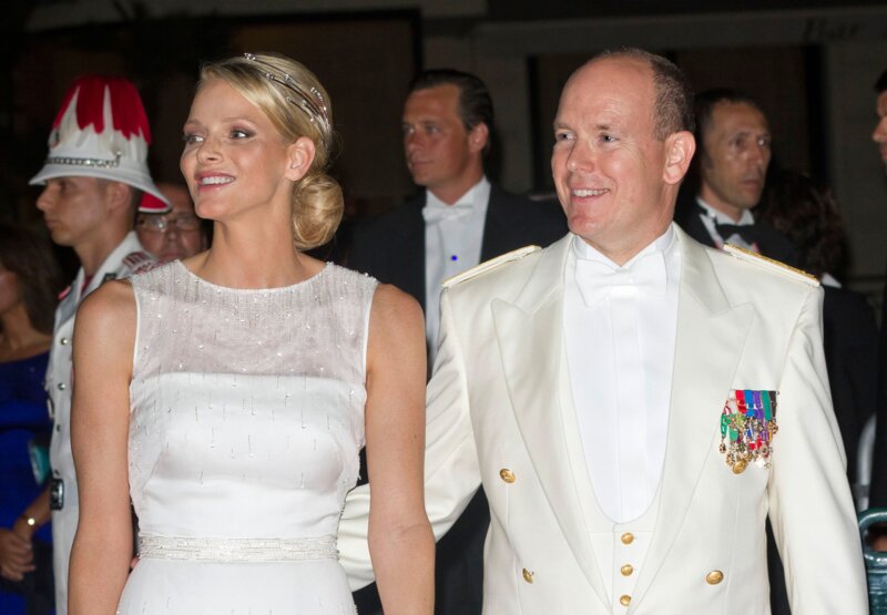 Quel chef cuisinier Albert et Charlene de Monaco ont-ils choisi pour s'occuper de leur mariage?