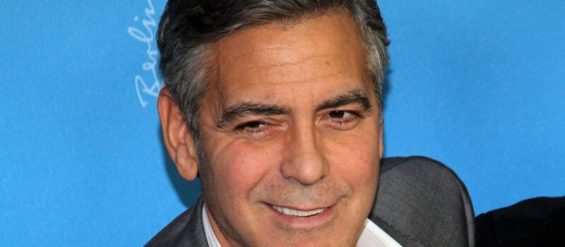 Avant d'être le craquant Docteur Ross dans la série Urgences, dans quel film a joué George Clooney?
