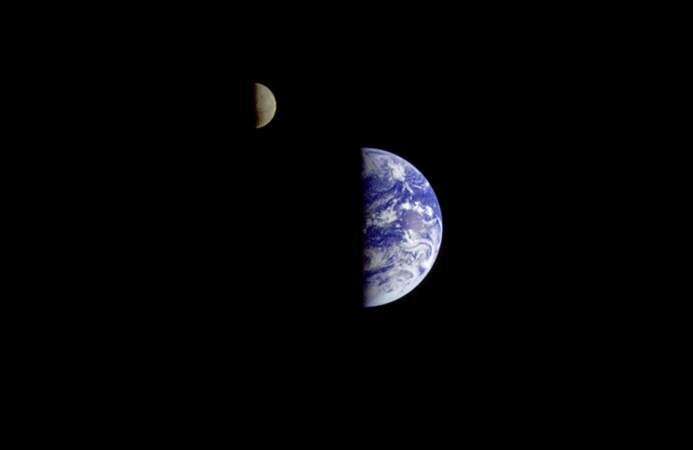 7. La Terre vue par Galileo