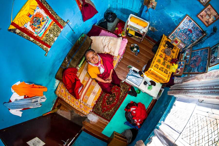 Pema, 22 ans, étudiante en bouddhisme - Katmandou, Népal - ROOM#385