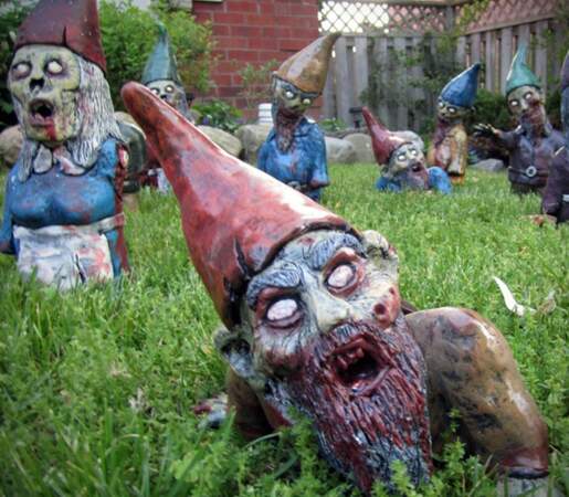 Gnomes of the dead