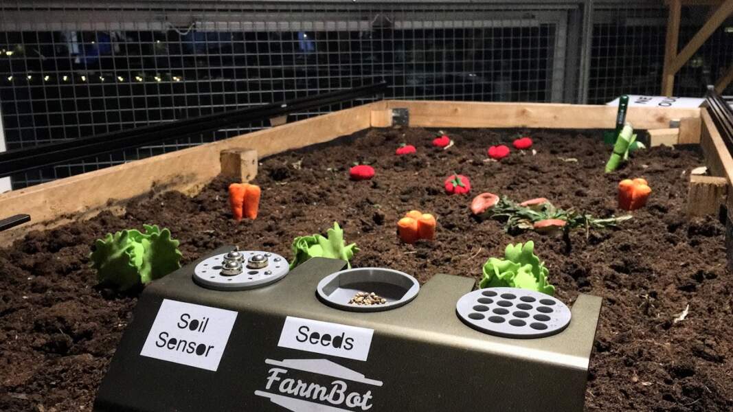 "FarmBot" le robot agricole en open source