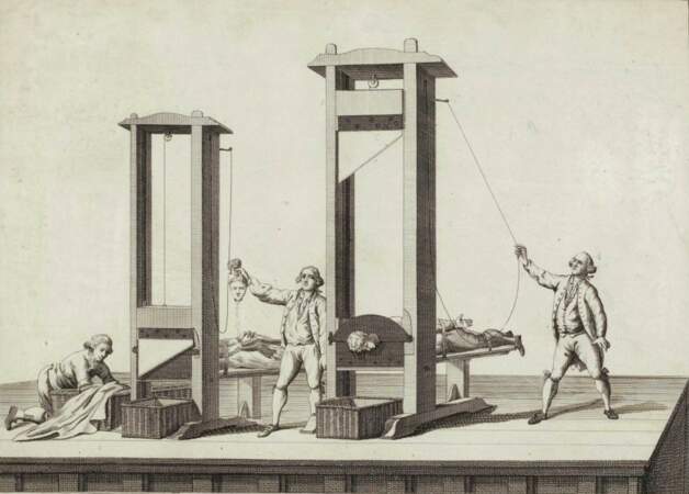 7/ La guillotine est inventée sous la révolution