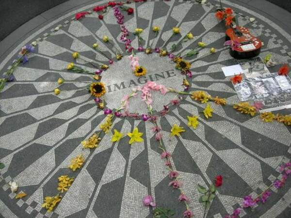 La tombe de John Lennon (New York)