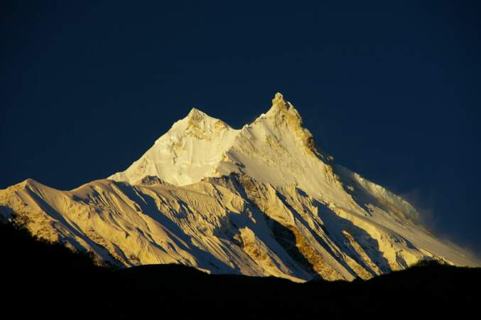8/ Manaslu, 8 163 m, au Népal