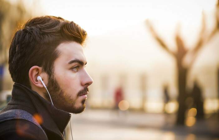 3. L'usage des écouteurs prépare des générations de sourds