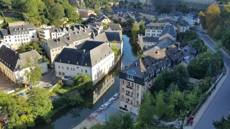 8. Le Luxembourg