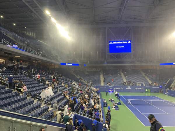 De la pluie en plein match de tennis