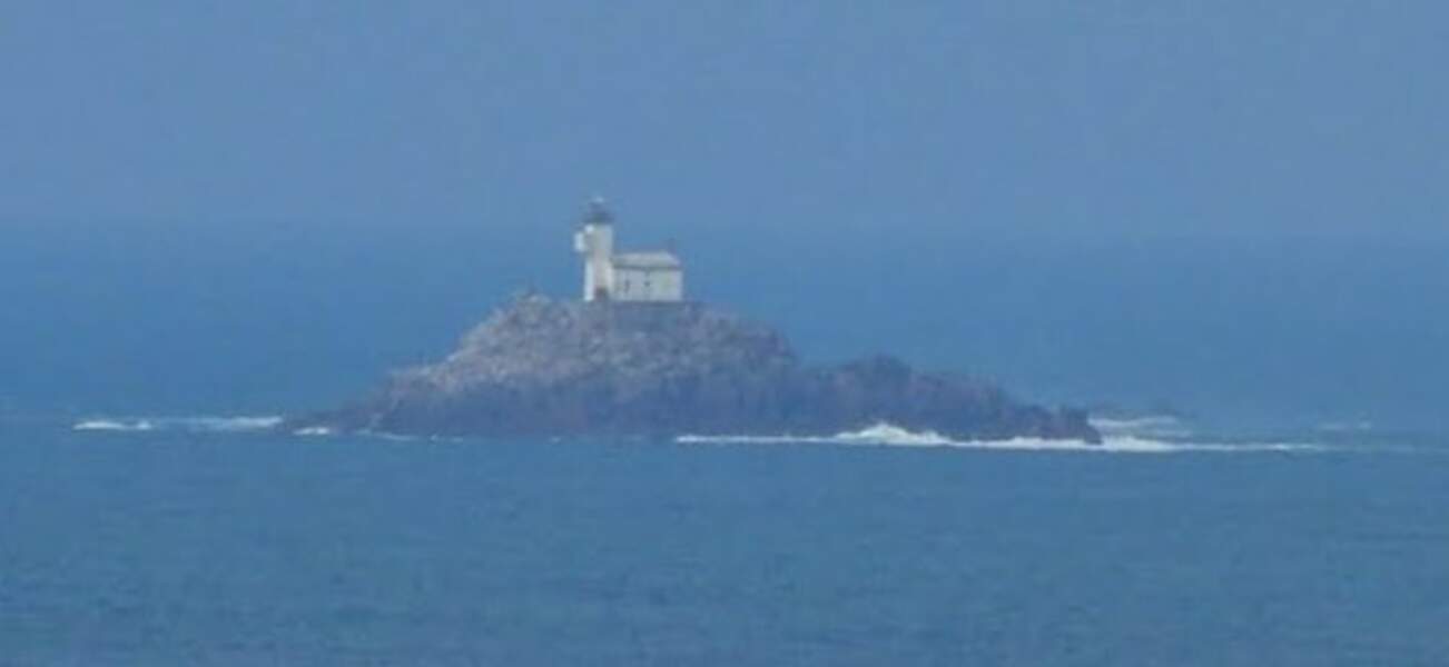 Finistère : le phare de Tévennec, le spectre du capitaine, terreur des gardiens