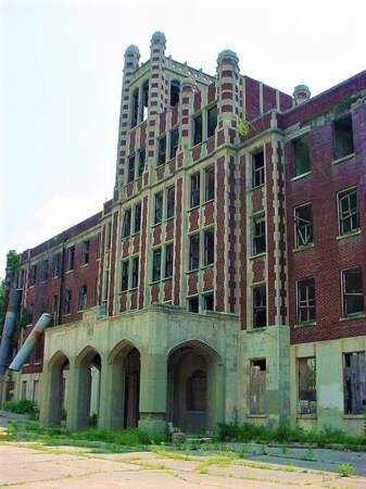 États-Unis : le sanatorium de Waverly Hills, patients en furie… 