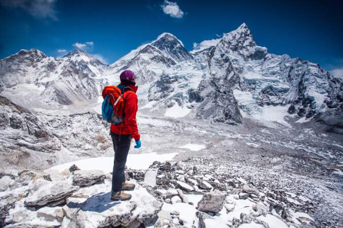 Un sommet de la chaîne de l'Everest, au coeur de l'Himalaya