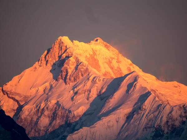 3/ Kangchenjunga, 8 586 m, entre l'Inde et le Népal
