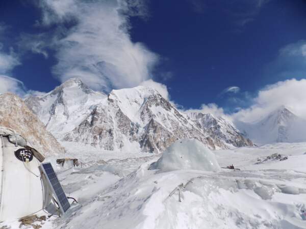 11/ Gasherbrum I (K5), 8 080 m, en Chine et au Pakistan