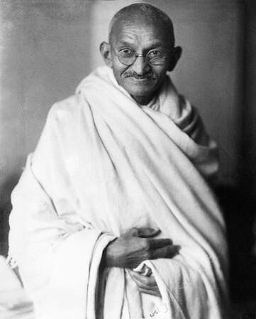 1948 : assassinat de Gandhi par Nathuram Godse 1/2