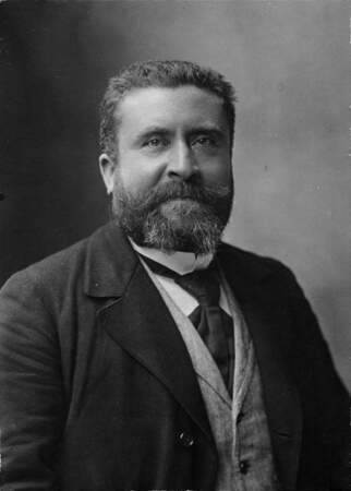 1914 : assassinat de Jean Jaurès par  Raoul Villain