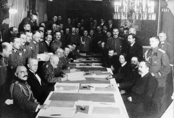 13. 3 mars 1918 : la paix de Brest-Lovski. 