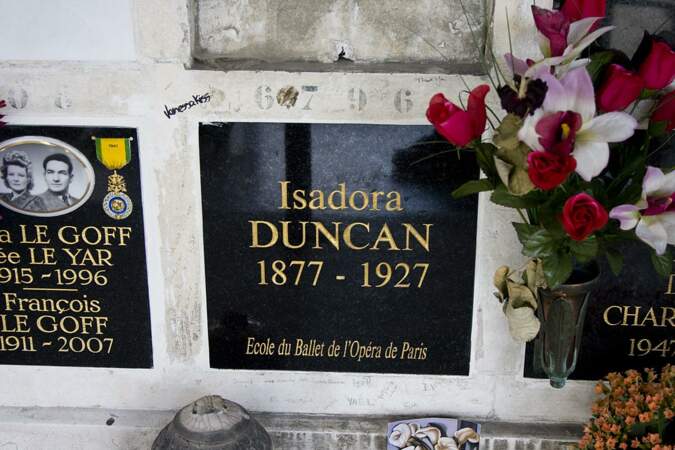 Isadora Duncan, tuée à cause de ses voiles fétiches 2/2