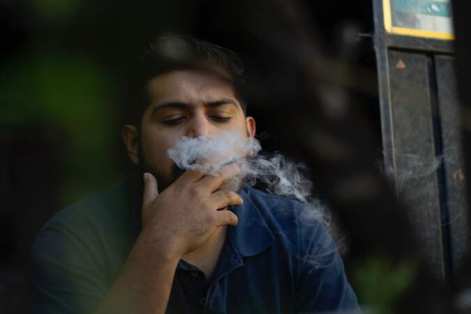 Plus d’un tiers des hommes de la planète fument