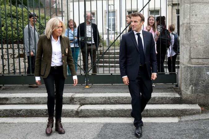 Emmanuel et Brigitte Macron visitent la cité internationale de la Tapisserie à Aubusson