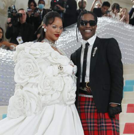 2023 : Rihanna at ASAP Rocky au gala du MET (New-York)