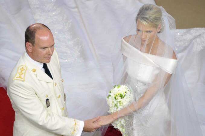 Les 1er et 2 juillet 2011, ils se marient à Monaco.