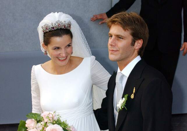 Ils se marient le 25 septembre 2003. 