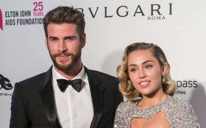 Après s’être réconciliée avec Liam Hemsworth, Miley Cyrus se marie à son amour de jeunesse en 2018… avant que l’acteur demande le divorce à peine un an après avoir dit "oui".