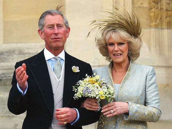 Le prince Charles et Camilla Parker Bowles, le jour de leur mariage, le 9 avril 2005. 